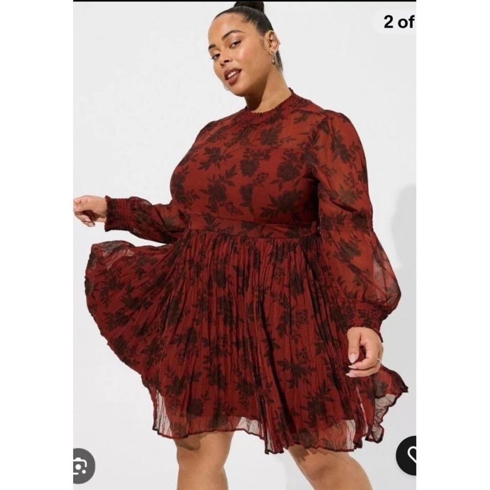 Torrid Size 2X Mini Turtleneck Crinkle Chiffon Pleated Dress Floral Whimsigoth